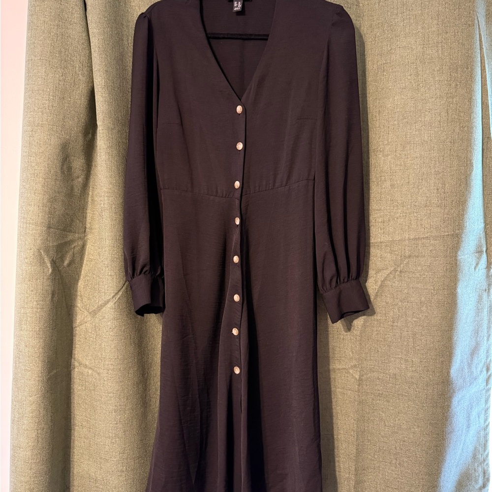 New Look Black Long Sleeve Button-Front V-Neck Dress